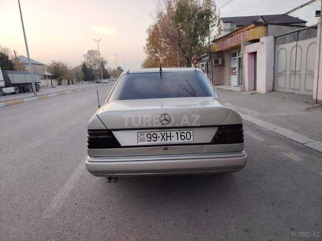 Mercedes E 200 1990, 365,848 km - 2.0 l - Sumqayıt