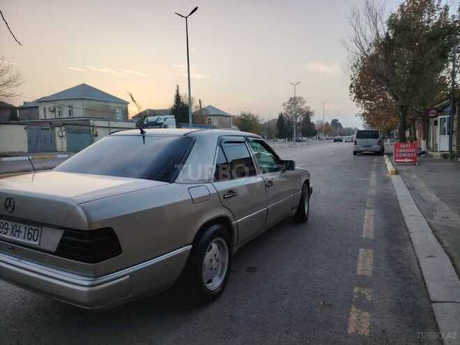 Mercedes E 200 1990, 365,848 km - 2.0 l - Sumqayıt