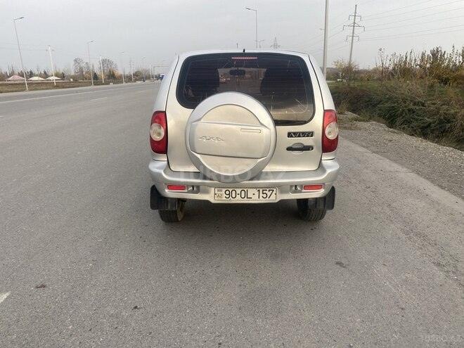 Chevrolet Niva 2008, 267,362 km - 1.7 л - Quba