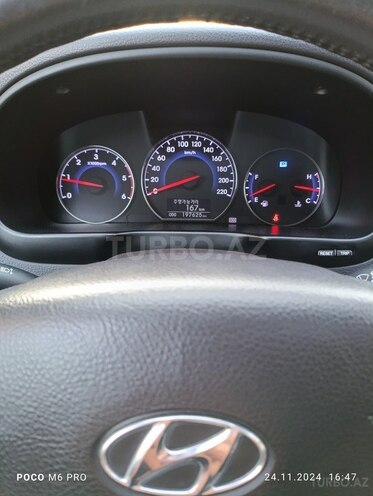 Hyundai Santa Fe 2009, 196,500 km - 2.0 l - Bakı