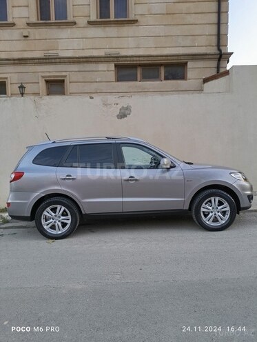 Hyundai Santa Fe 2009, 196,500 km - 2.0 l - Bakı