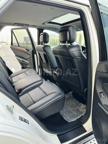 Mercedes ML 350 2010, 100,000 km - 3.5 l - Bakı