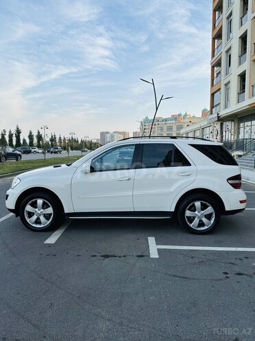 Mercedes ML 350 2010, 100,000 km - 3.5 l - Bakı