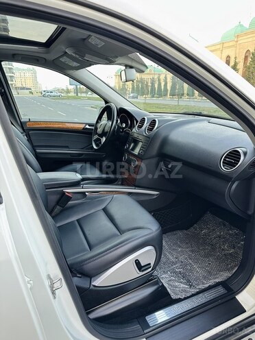 Mercedes ML 350 2010, 100,000 km - 3.5 l - Bakı