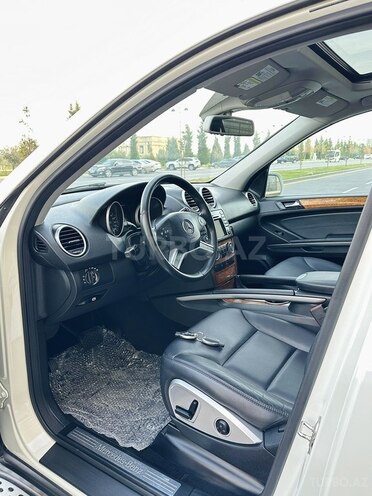 Mercedes ML 350 2010, 100,000 km - 3.5 l - Bakı