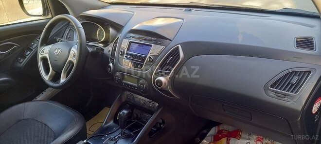 Hyundai ix35 2013, 220,000 km - 2.0 l - Bakı