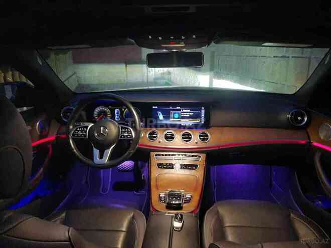 Mercedes E 350 4MATIC 2020, 92,722 km - 2.0 l - Bakı