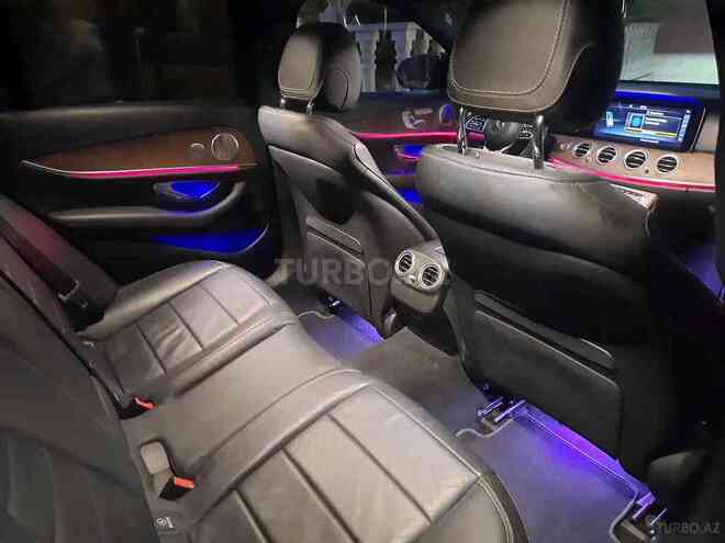 Mercedes E 350 4MATIC 2020, 92,722 km - 2.0 l - Bakı