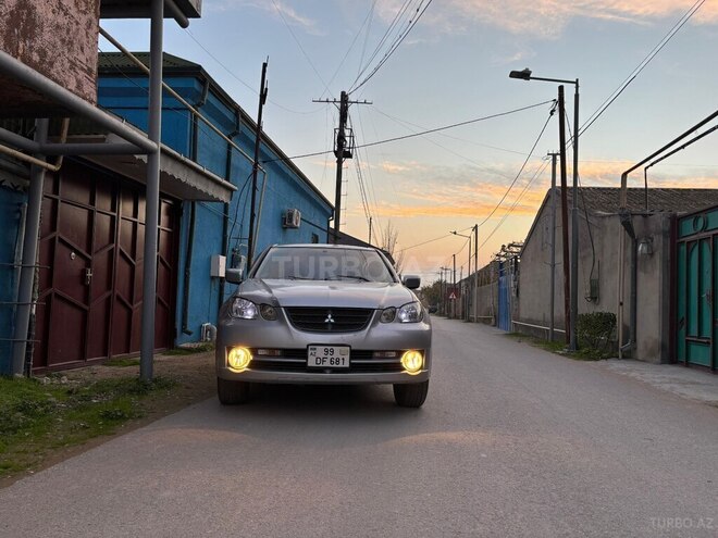 Mitsubishi Airtrek 2005, 227,000 km - 2.0 l - Bakı