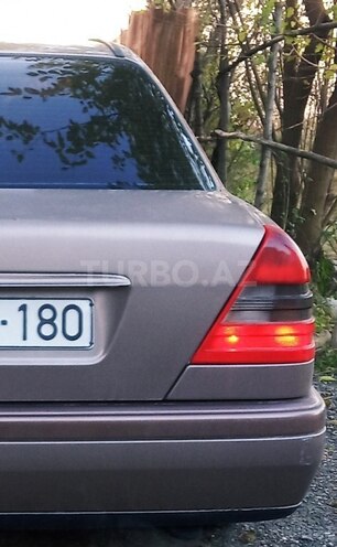 Mercedes C 180 1995, 295,000 km - 1.8 л - Şəki