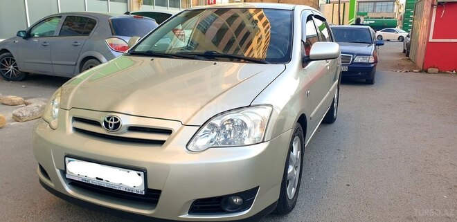 Toyota Corolla 2006, 190,000 km - 1.4 л - Bakı