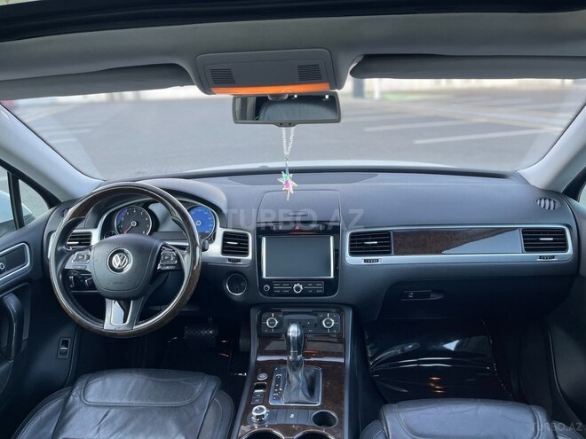 Volkswagen Touareg 2013, 176,000 km - 3.6 l - Bakı
