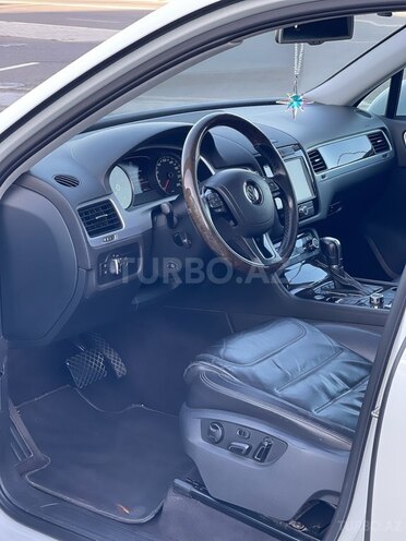 Volkswagen Touareg 2013, 176,000 km - 3.6 l - Bakı