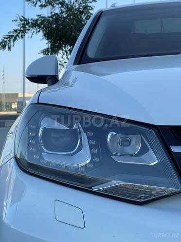 Volkswagen Touareg 2013, 176,000 km - 3.6 l - Bakı