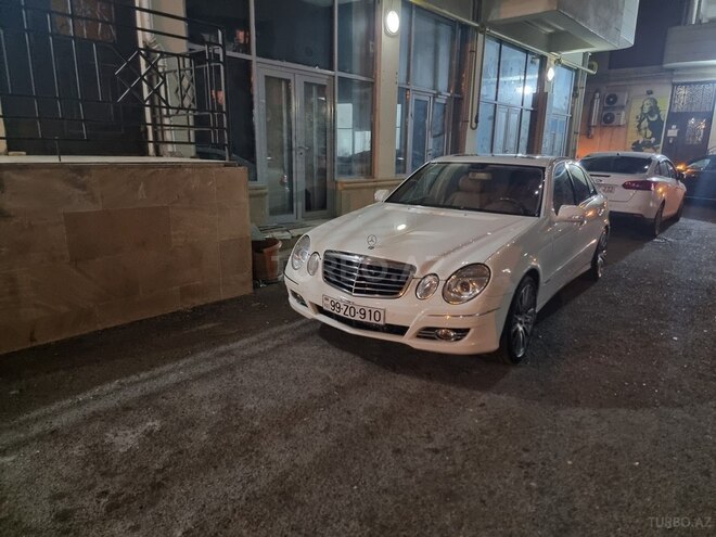 Mercedes E 300-1