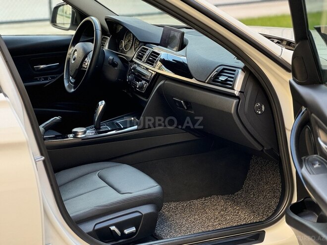 BMW 320 2017, 233,000 km - 2.0 l - Bakı