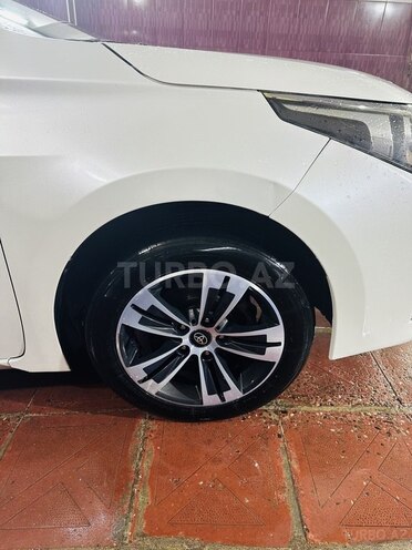 Toyota Corolla 2013, 156,000 km - 1.6 l - Bakı