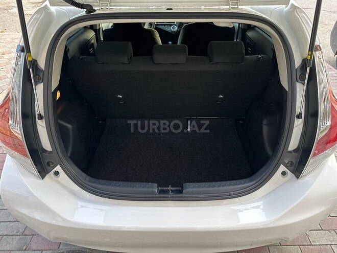 Toyota Aqua 2015, 43,700 km - 1.5 л - Bakı