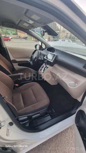 Toyota Sienta 2016, 57,000 km - 1.5 l - Bakı