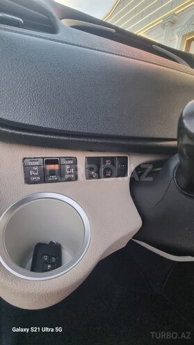 Toyota Sienta 2016, 57,000 km - 1.5 l - Bakı