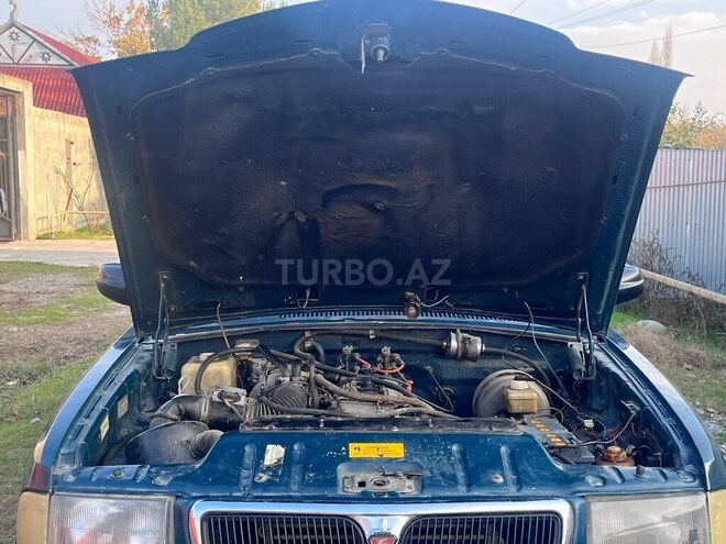GAZ 3110 2001, 186,000 km - 2.4 l - Ucar
