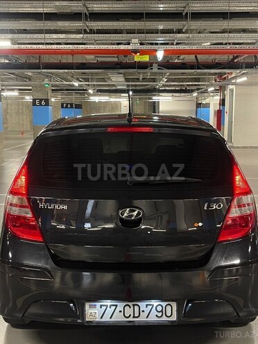 Hyundai i30 2010, 260,000 km - 1.4 л - Bakı