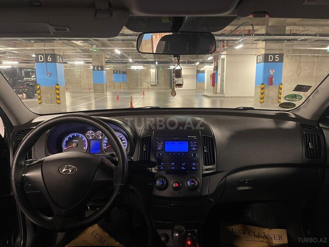 Hyundai i30 2010, 260,000 km - 1.4 л - Bakı