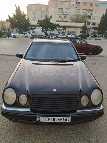 Mercedes E 320 1998, 258,000 km - 3.2 l - Sumqayıt