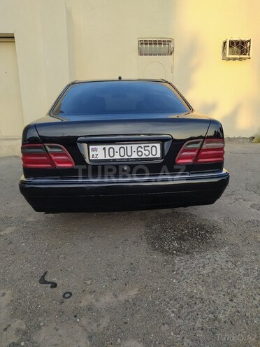 Mercedes E 320 1998, 258,000 km - 3.2 l - Sumqayıt