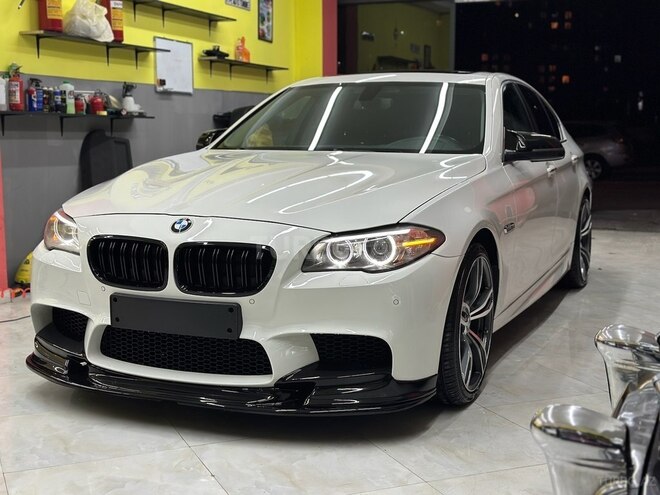 BMW 528 2013, 239,000 km - 2.0 l - Bakı