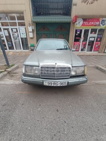 Mercedes E 250 1991, 350,000 km - 2.5 l - Ağstafa