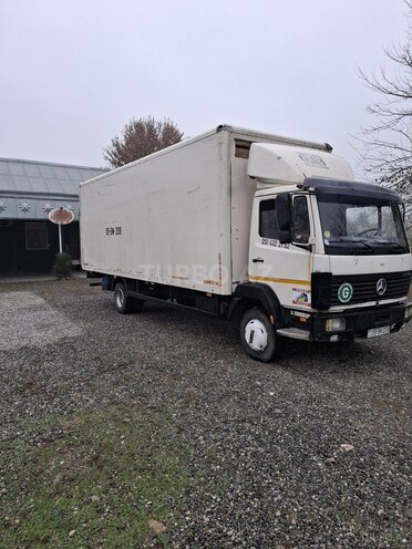 Mercedes Atego 814 1998, 370,900 km - 4.3 l - Bərdə