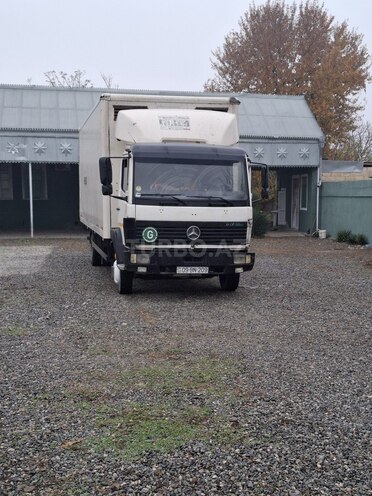 Mercedes Atego 814 1998, 370,900 km - 4.3 l - Bərdə