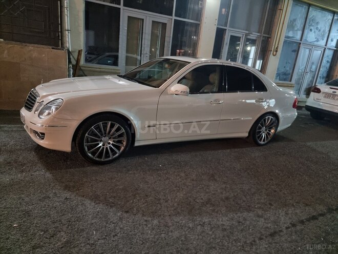 Mercedes E 300-13