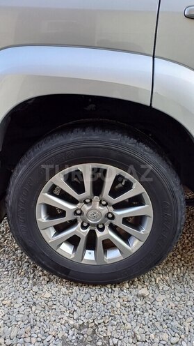 Toyota Land Cruiser Prado 2009, 120,000 km - 4.0 l - Şəmkir