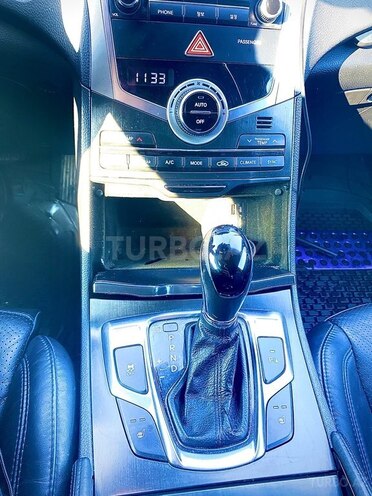 Hyundai Grandeur 2014, 225,000 km - 2.2 l - Bakı