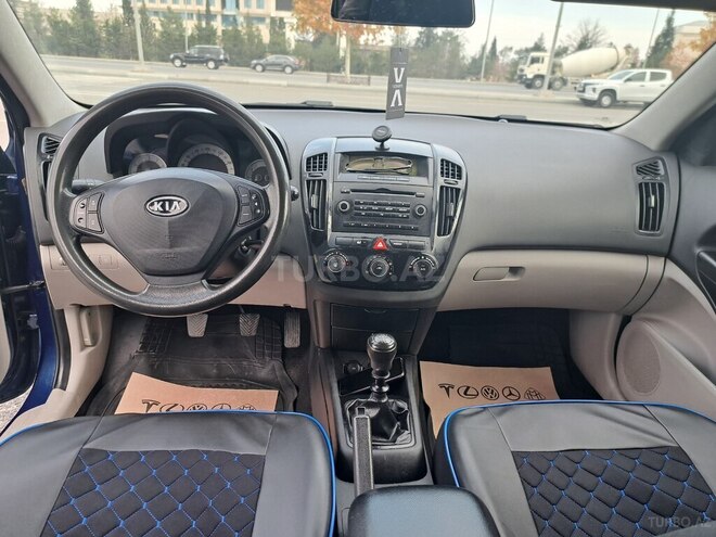 Kia Ceed 2008, 260,000 km - 1.4 l - Gəncə