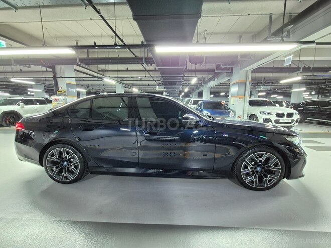 BMW 530e 2024, 12,000 km - 2.0 l - Bakı