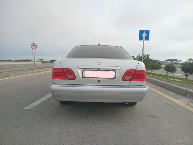 Mercedes E 200 1997, 407,000 km - 2.0 l - Bakı