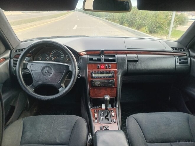 Mercedes E 200 1997, 407,000 km - 2.0 l - Bakı