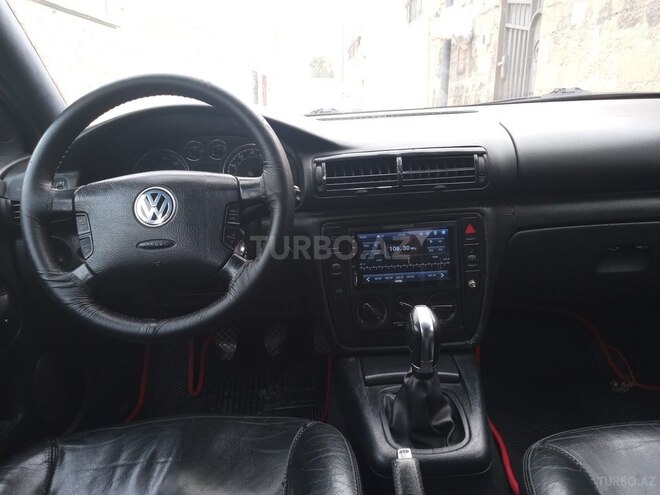 Volkswagen Passat 2002, 285,000 km - 1.8 л - Sumqayıt