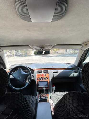 Mercedes E 220 d 1999, 567,000 km - 2.2 л - Bakı