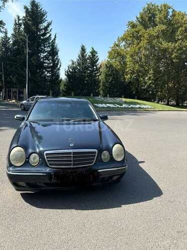 Mercedes E 220 d 1999, 567,000 km - 2.2 л - Bakı