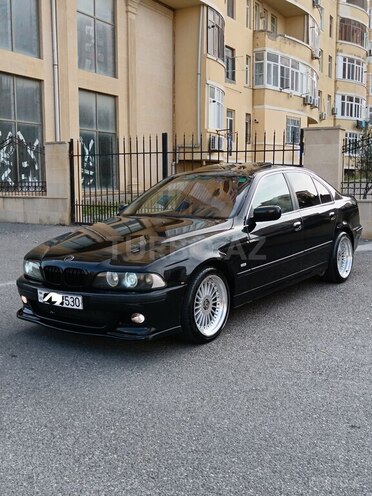 BMW 530 2001, 475,000 km - 3.0 l - Sumqayıt