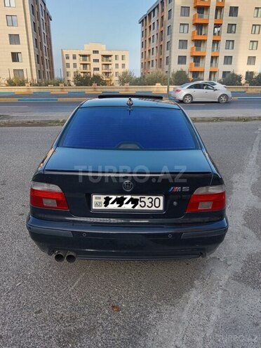 BMW 530 2001, 475,000 km - 3.0 l - Sumqayıt
