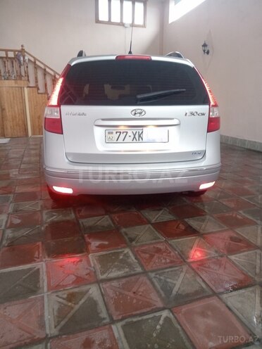 Hyundai i30 2010, 270,000 km - 1.4 л - Qəbələ
