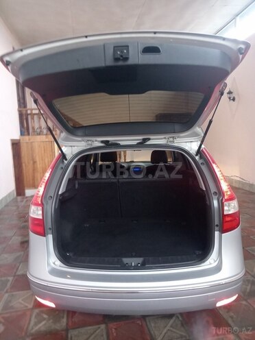 Hyundai i30 2010, 270,000 km - 1.4 л - Qəbələ