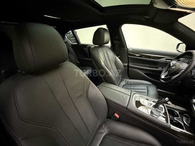 BMW 740 2019, 102,000 km - 3.0 l - Bakı