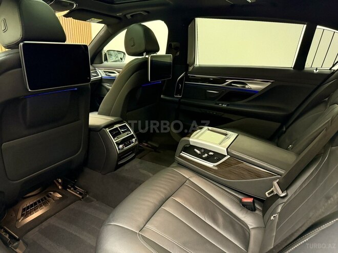 BMW 740 2019, 102,000 km - 3.0 l - Bakı