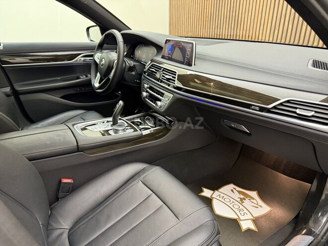 BMW 740 2019, 102,000 km - 3.0 l - Bakı